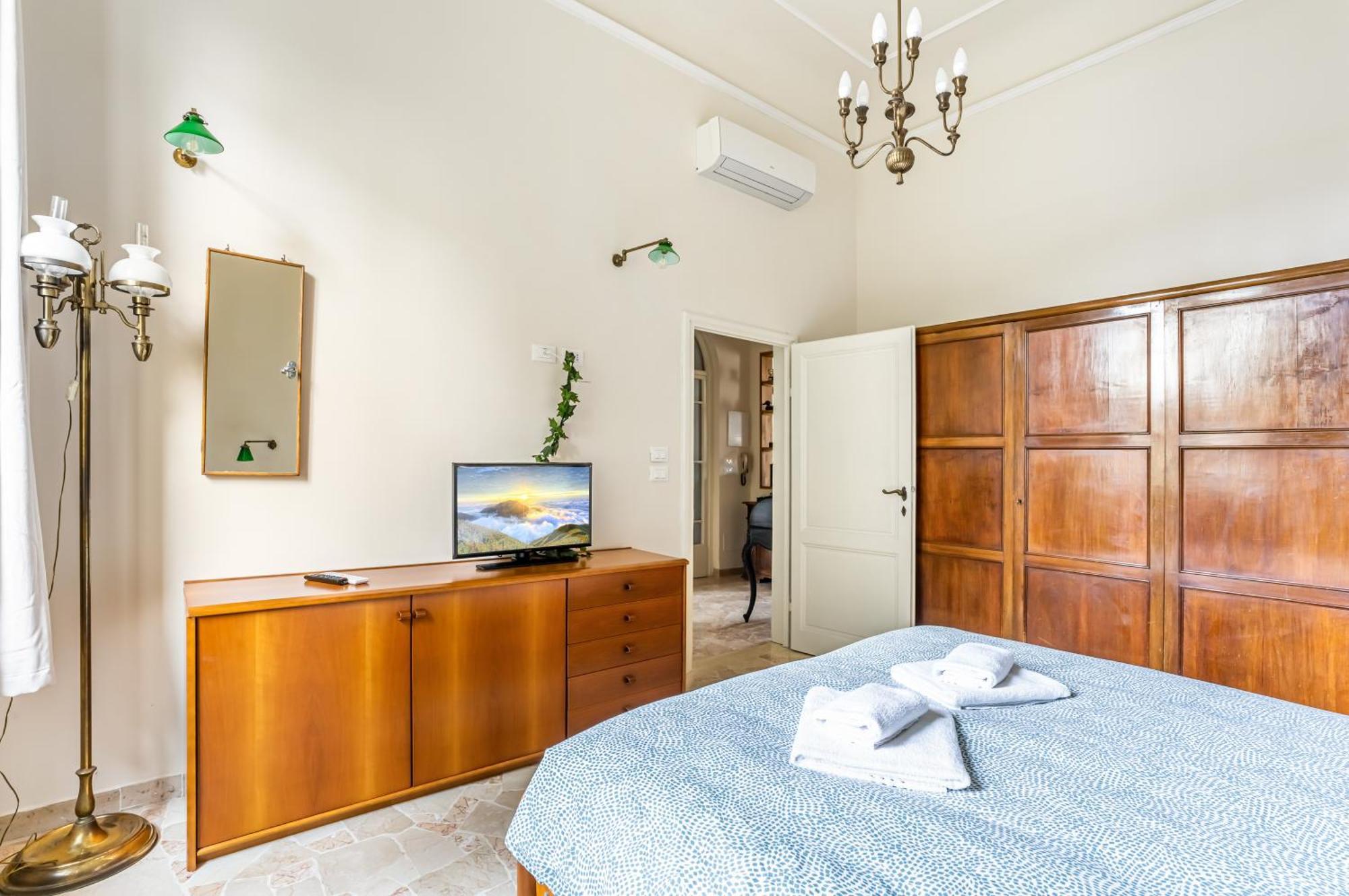 Bright Apartment With Private Garden And Balcony Florenz Exterior foto